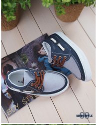 [Pre-Order] London boat shoes (Navy or Brown)
