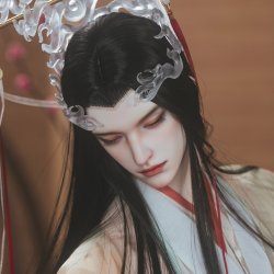 Slumbering Zhou Yu