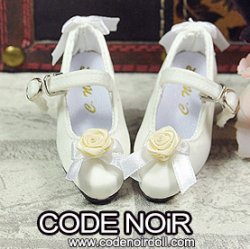 CMS000160 White Flower Silk Mary Jane Heels